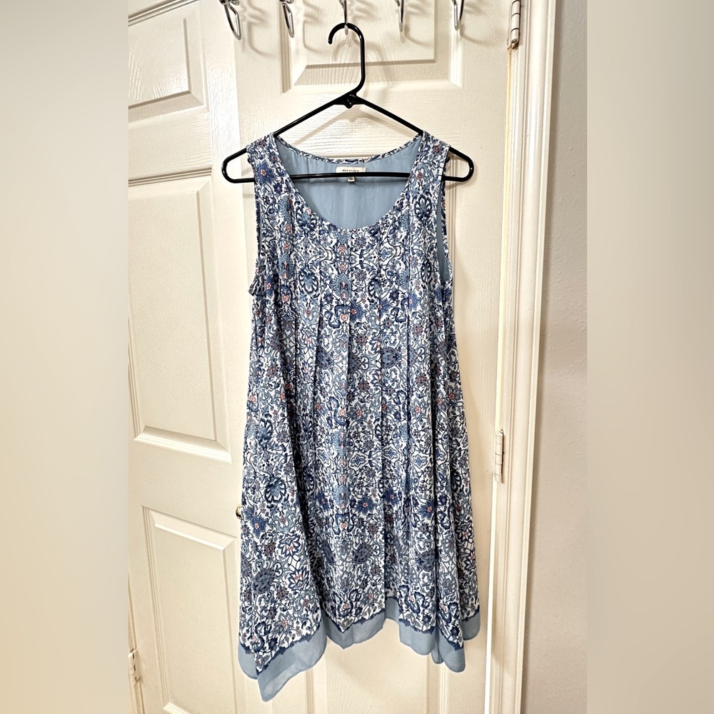 Max Studio Dress - Small